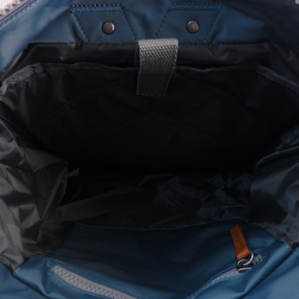Roka Bantry C Medium Airforce Backpack Inside